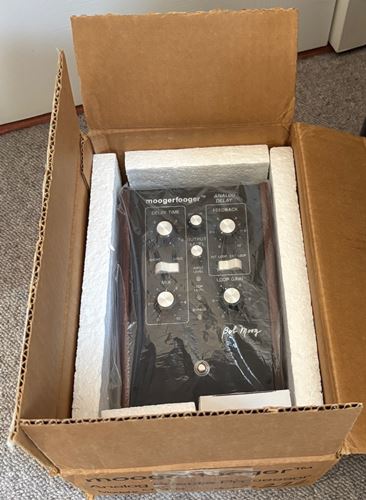 Big Briar-Moogerfooger MF-104 Analog Delay